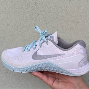 Nike Metcon women training shoes size 11